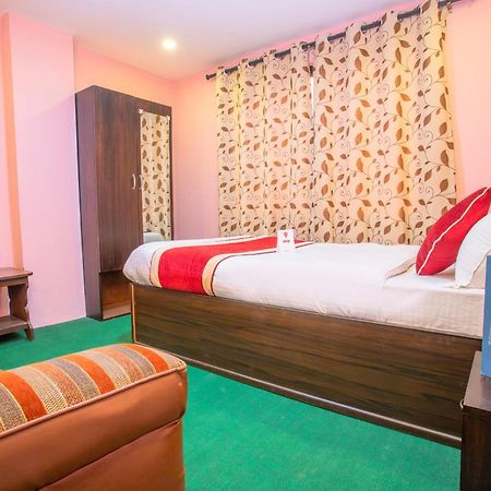 Oyo 137 Hotel Pranisha Inn Pashupatinath Ngoại thất bức ảnh