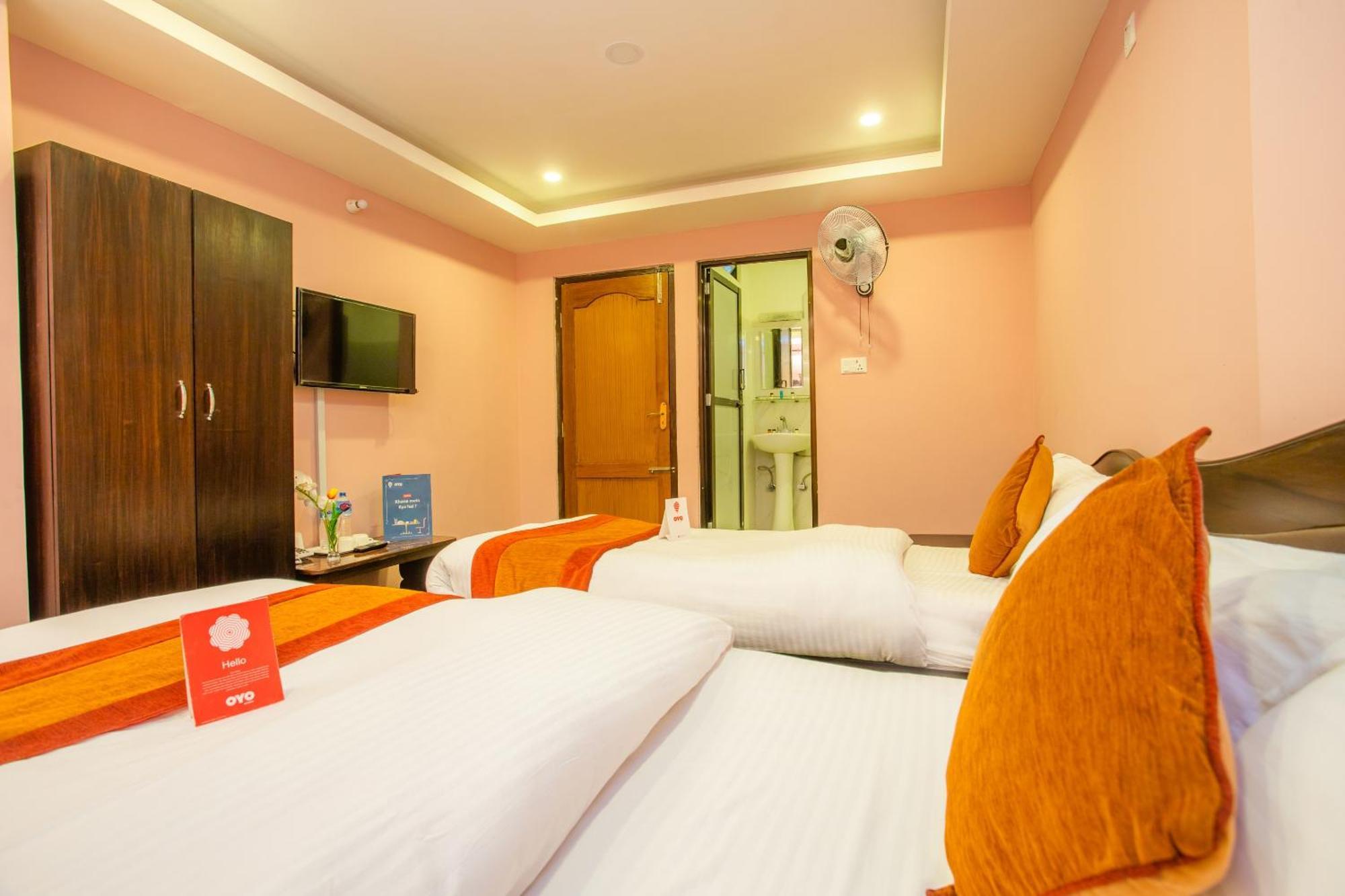 Oyo 137 Hotel Pranisha Inn Pashupatinath Ngoại thất bức ảnh