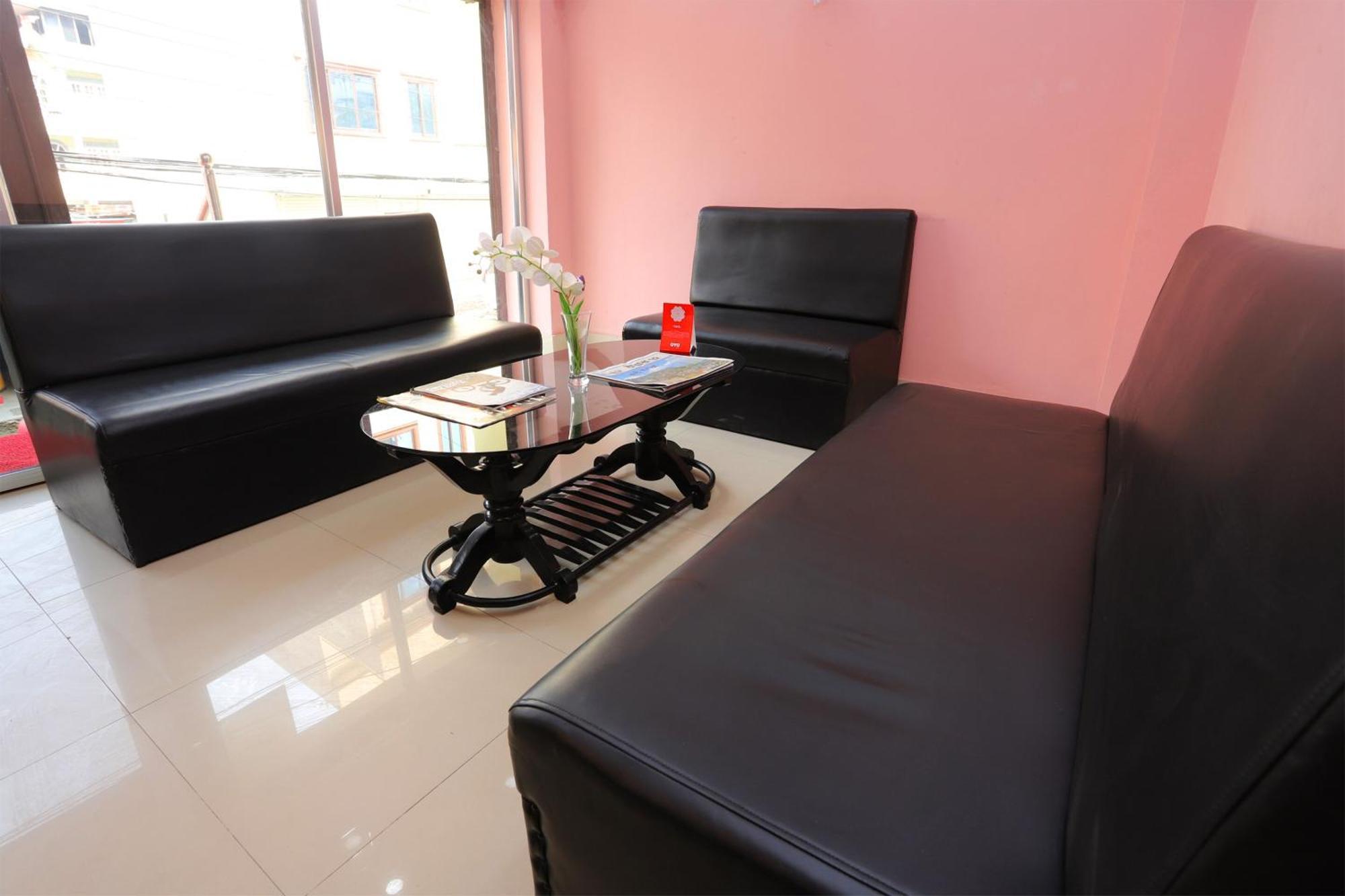 Oyo 137 Hotel Pranisha Inn Pashupatinath Ngoại thất bức ảnh